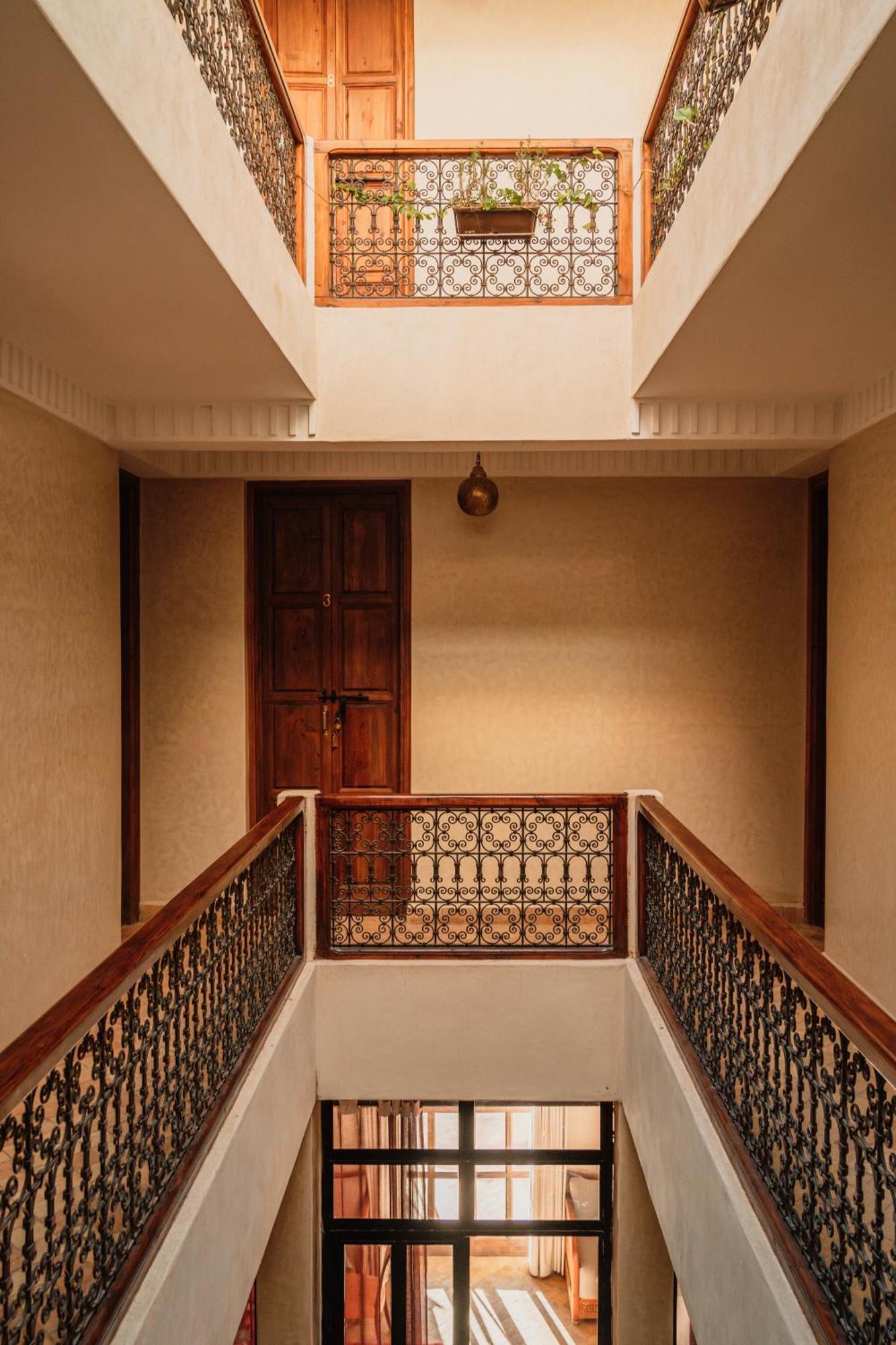 Chez Ichou Hotel Ait Idair Exterior photo
