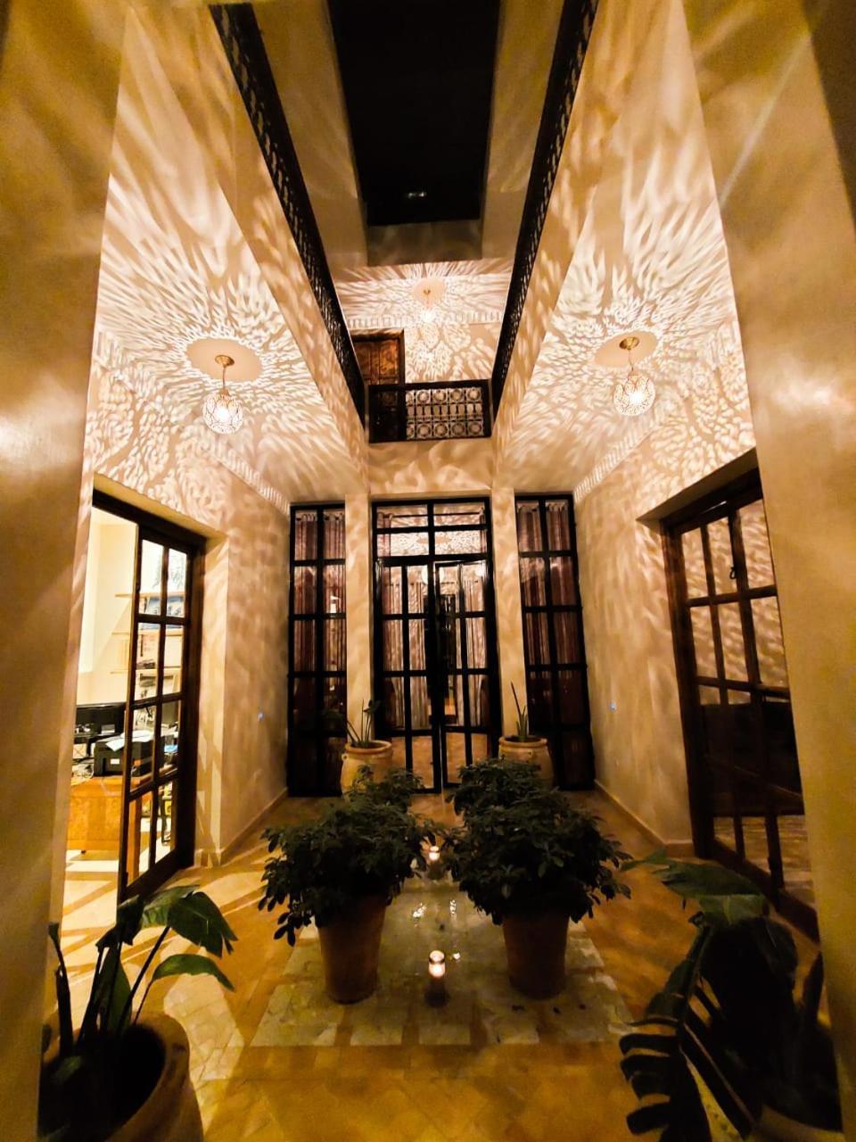 Chez Ichou Hotel Ait Idair Exterior photo
