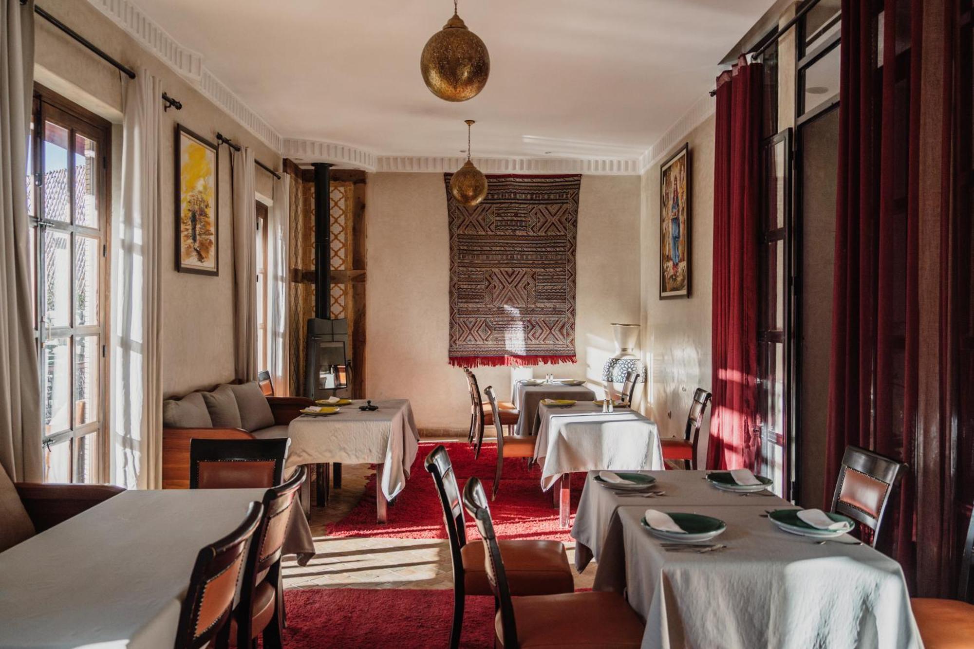 Chez Ichou Hotel Ait Idair Exterior photo